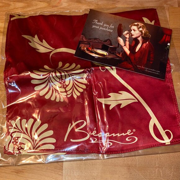 Besame Limited Edition Neck / Hair Scarf New in Bag + postcard